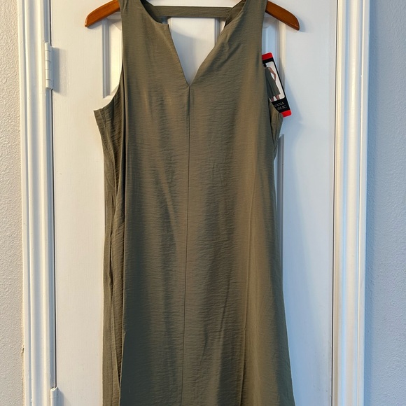 Cool Olive Green Sleeveless Dress - Picture 1 of 2